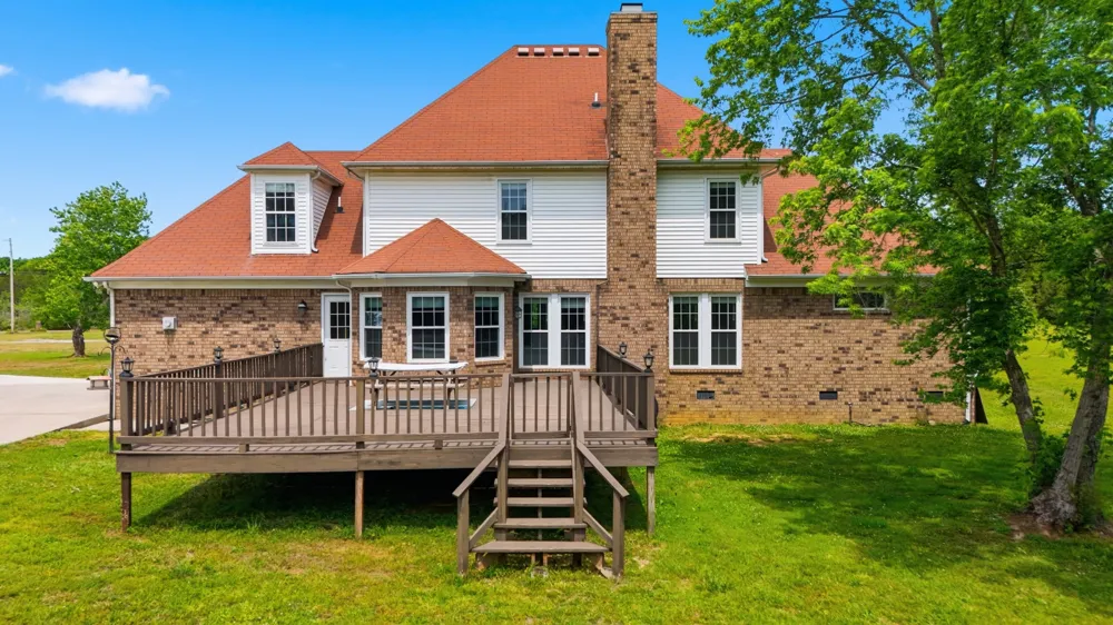 3630 W Trimble Rd Milton, TN 37118