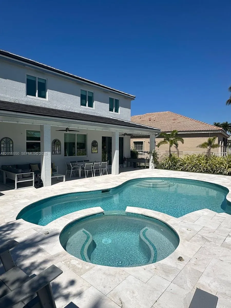 1652 Orchid Bnd Weston, FL 33327