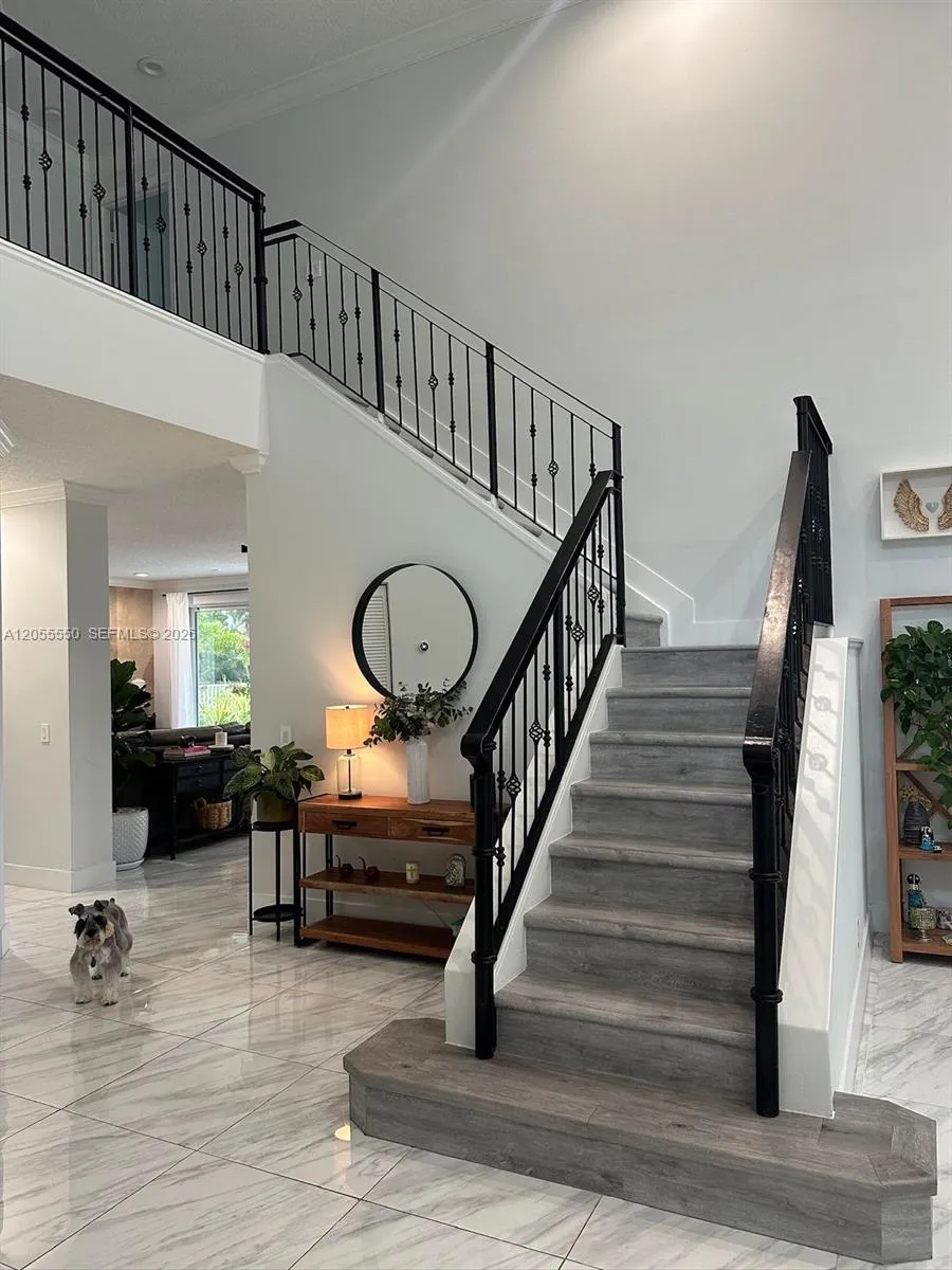 1652 Orchid Bnd Weston, FL 33327