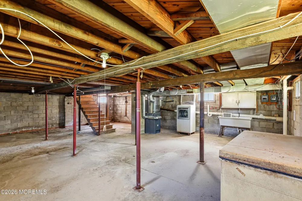 397 Mine Road Asbury, NJ 08802