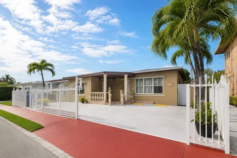 955 79TH TERRACE