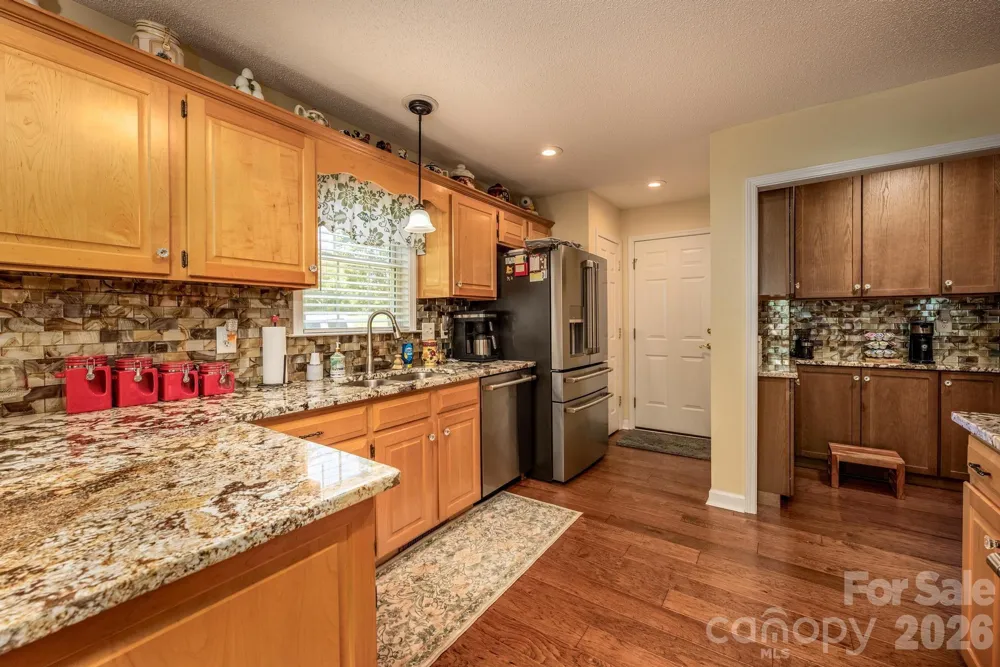 6479 Ameba Lane Denver, NC 28037