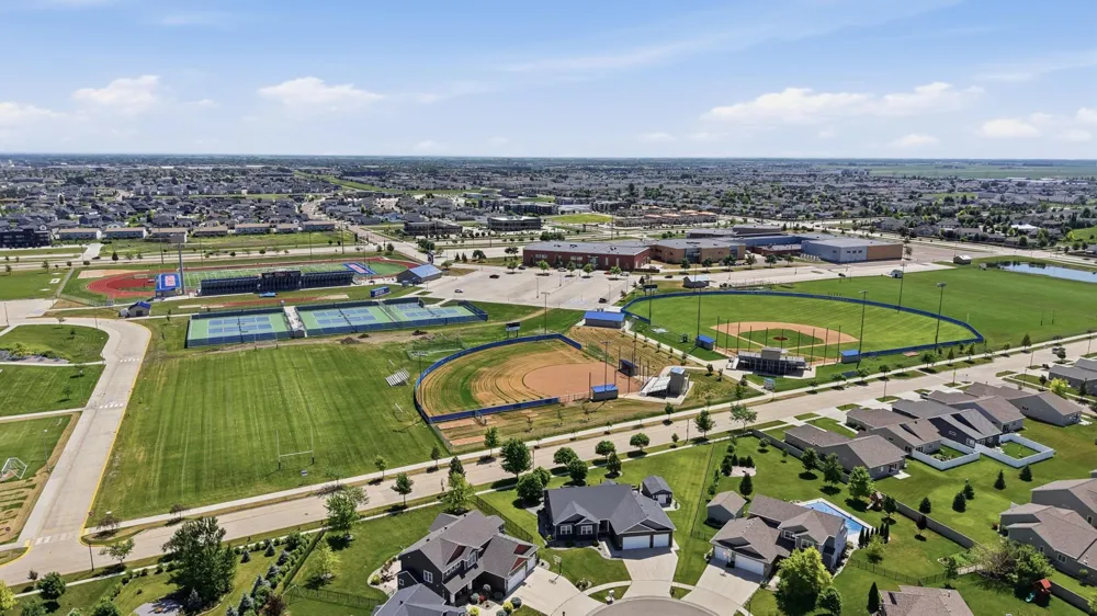 3779 Bell Boulevard E West Fargo, ND 58078