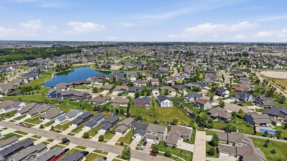 3779 Bell Boulevard E West Fargo, ND 58078