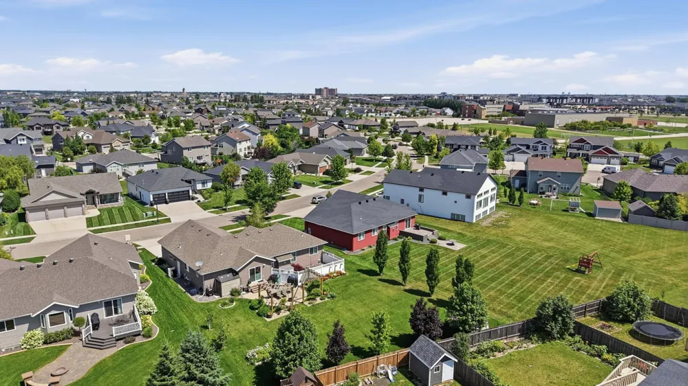 3779 Bell Boulevard E West Fargo, ND 58078