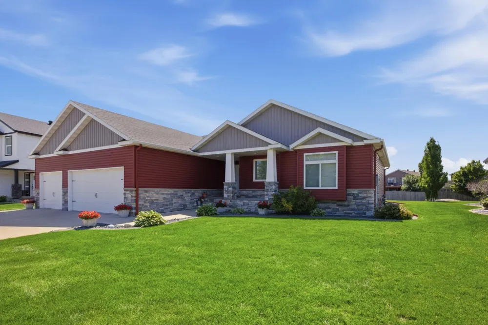 3779 Bell Boulevard E West Fargo, ND 58078