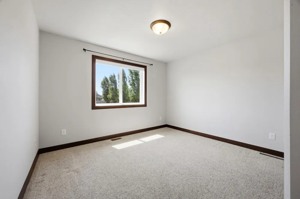 3779 Bell Boulevard E West Fargo, ND 58078