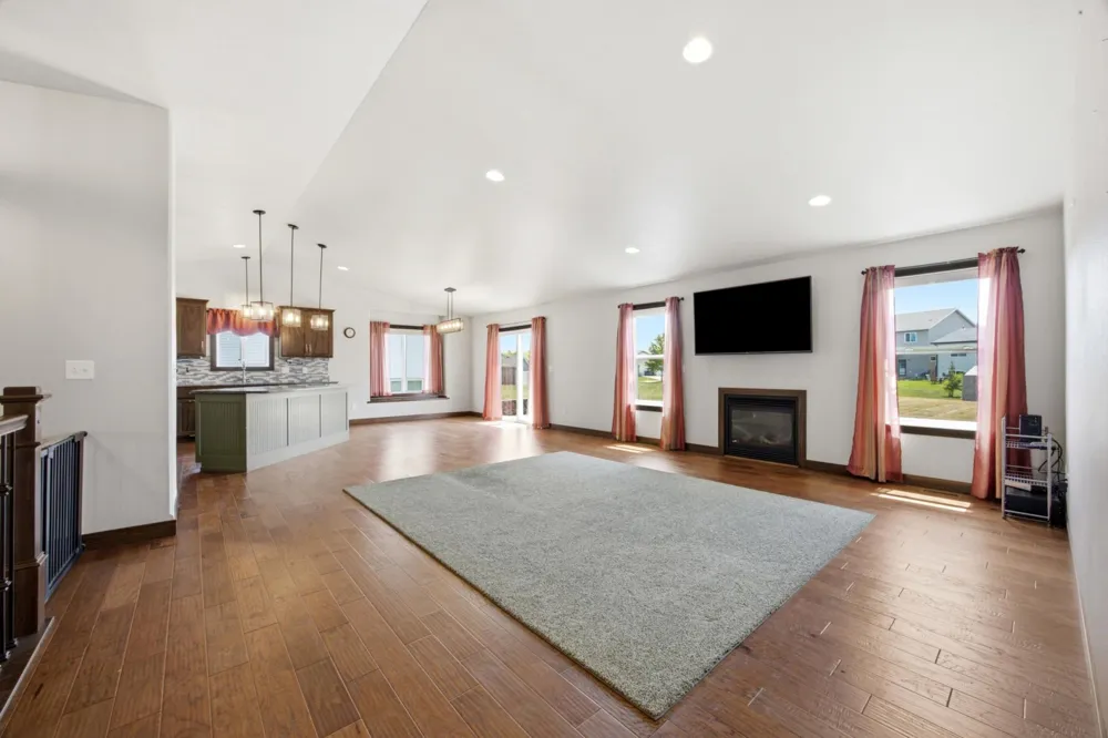 3779 Bell Boulevard E West Fargo, ND 58078