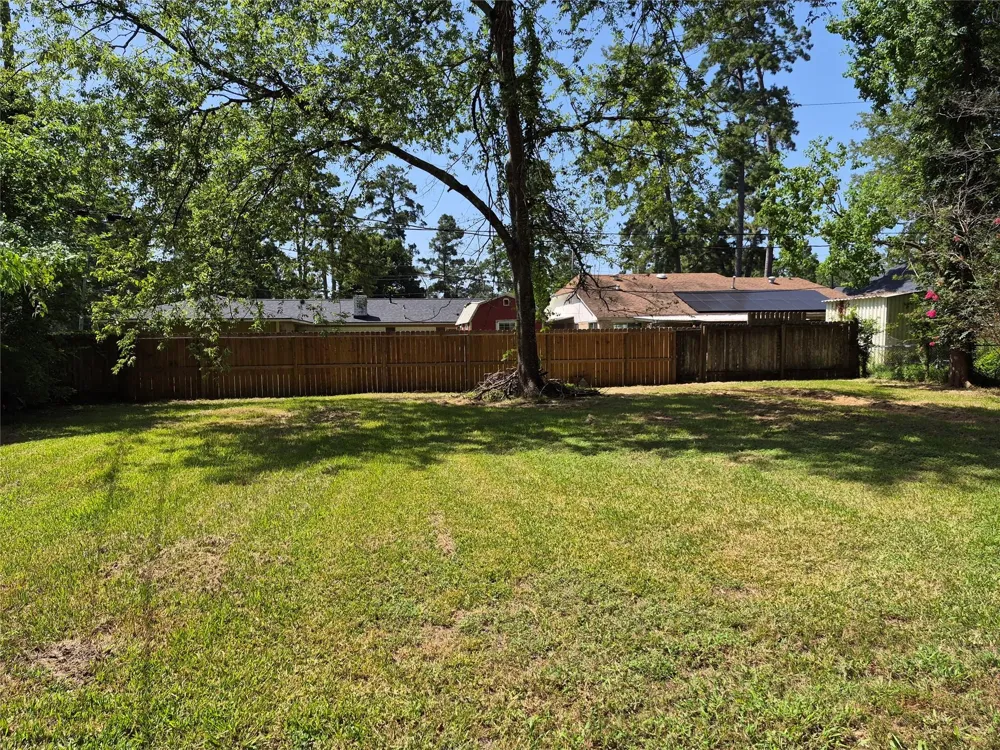 207 Loon River Drive Huffman, TX 77336