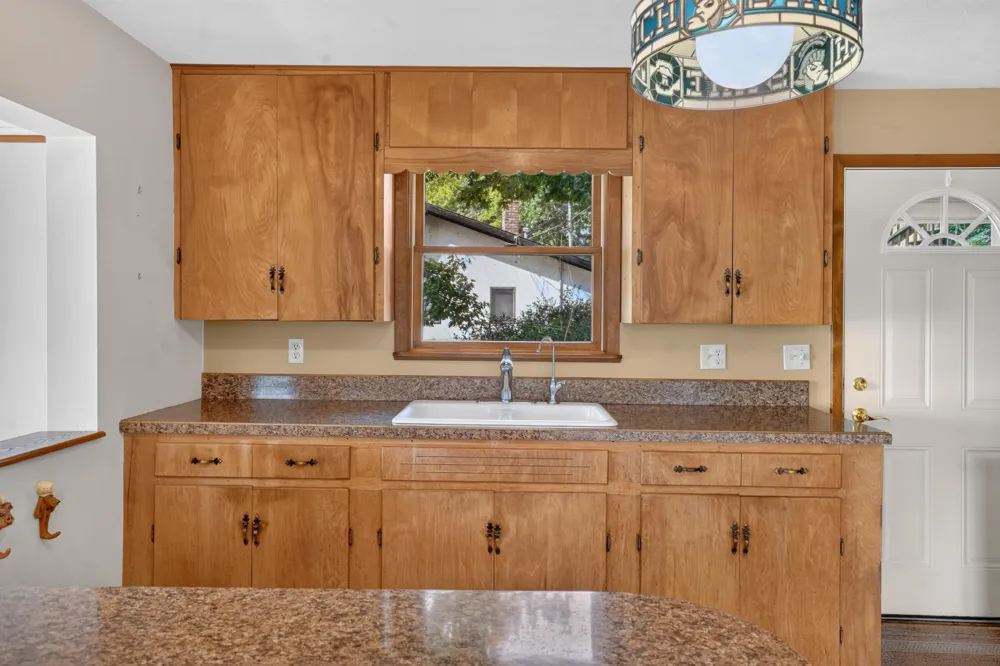 6695 Paradise Park Drive Saranac, MI 48881
