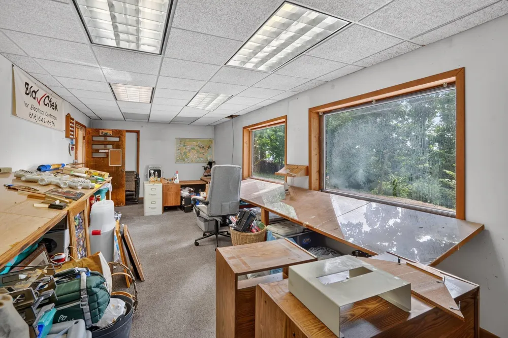 6695 Paradise Park Drive Saranac, MI 48881