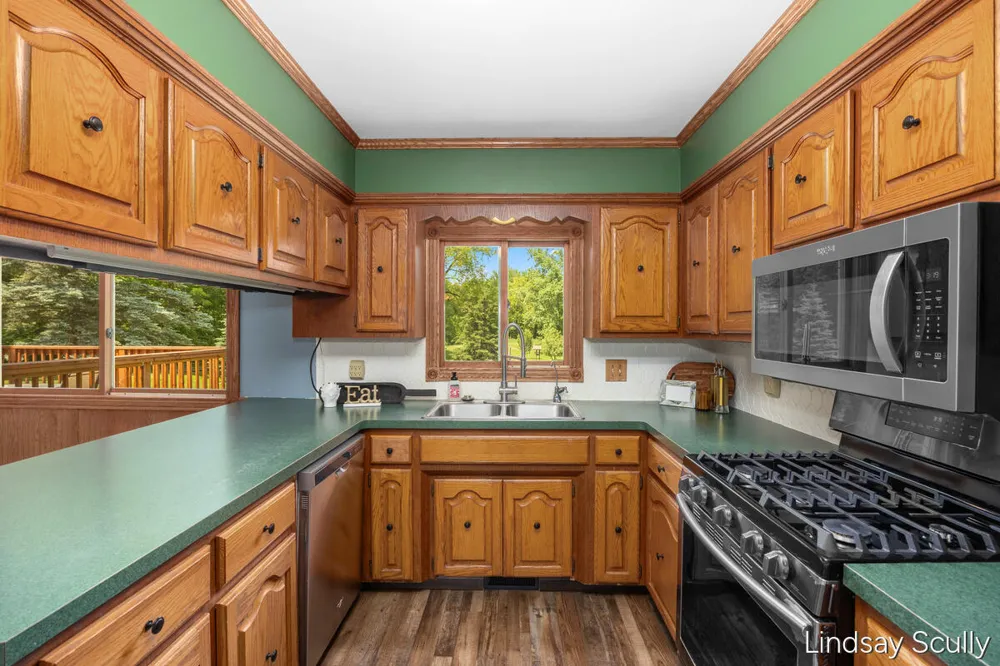 1525 104th Street SW Byron Center, MI 49315