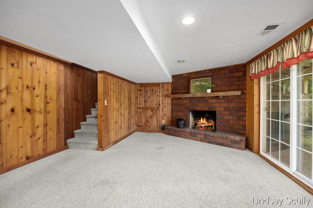 1525 104th Street SW Byron Center, MI 49315