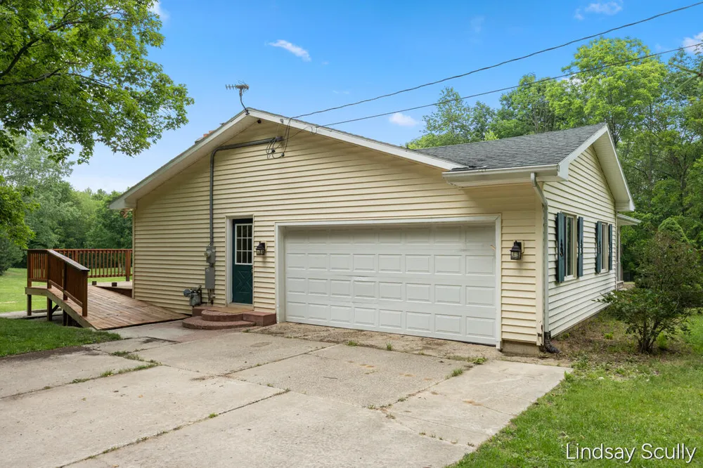 1525 104th Street SW Byron Center, MI 49315