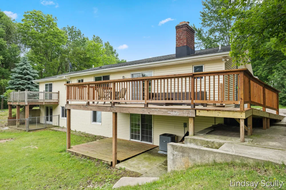 1525 104th Street SW Byron Center, MI 49315