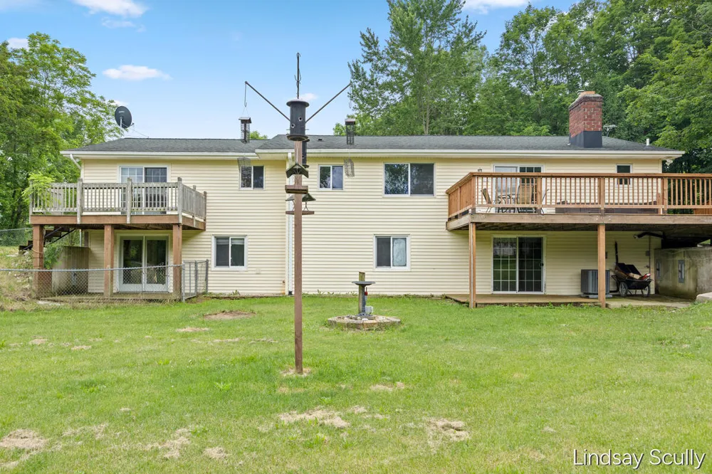 1525 104th Street SW Byron Center, MI 49315