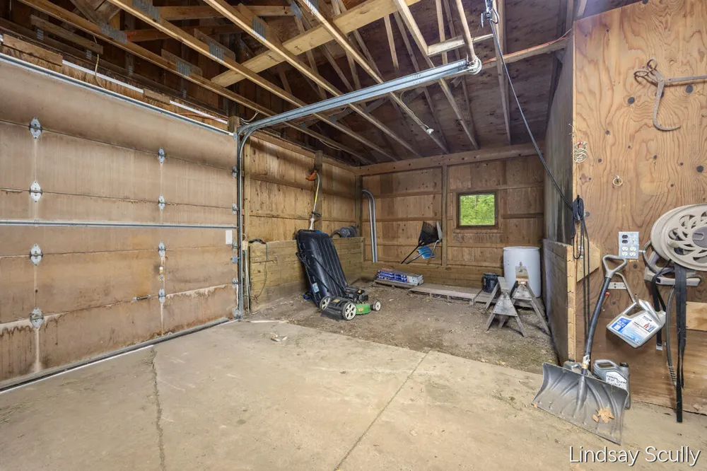 1525 104th Street SW Byron Center, MI 49315