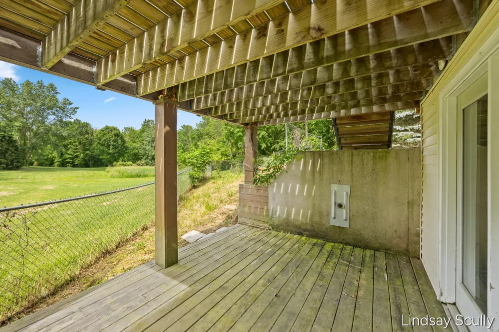 1525 104th Street SW Byron Center, MI 49315