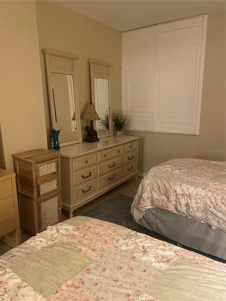 6104 PALMA DEL MAR BOULEVARD S #304 St Petersburg, FL 33715