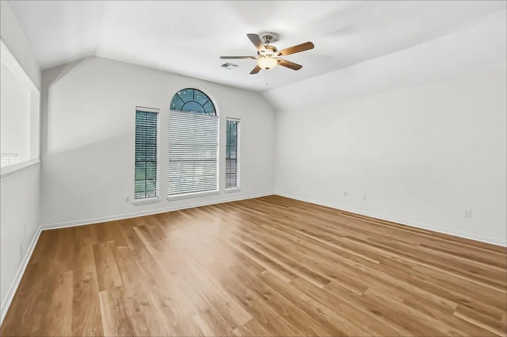 10917 Spruce Drive S La Porte, TX 77571