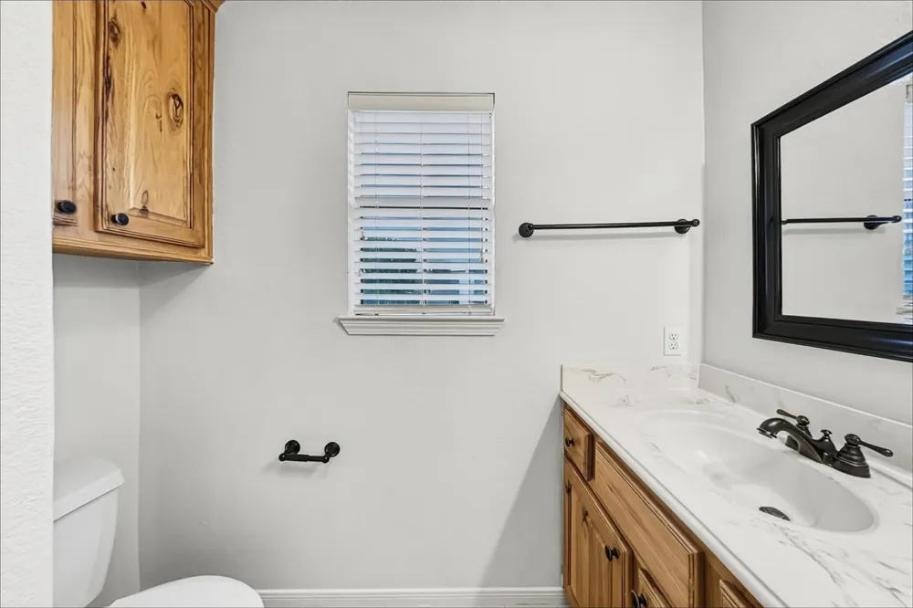 10917 Spruce Drive S La Porte, TX 77571
