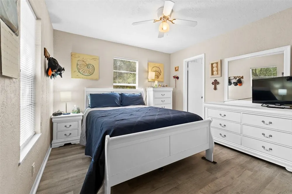 245 Griffith Drive Rockport, TX 78382