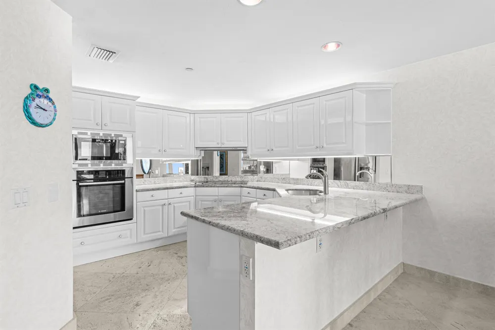 800 Ocean Drive #204 Juno Beach, FL 33408