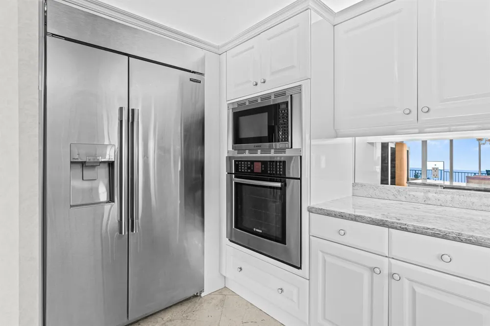 800 Ocean Drive #204 Juno Beach, FL 33408