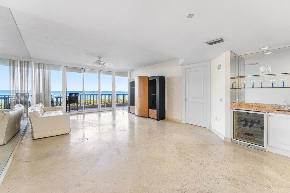 800 Ocean Drive #204 Juno Beach, FL 33408