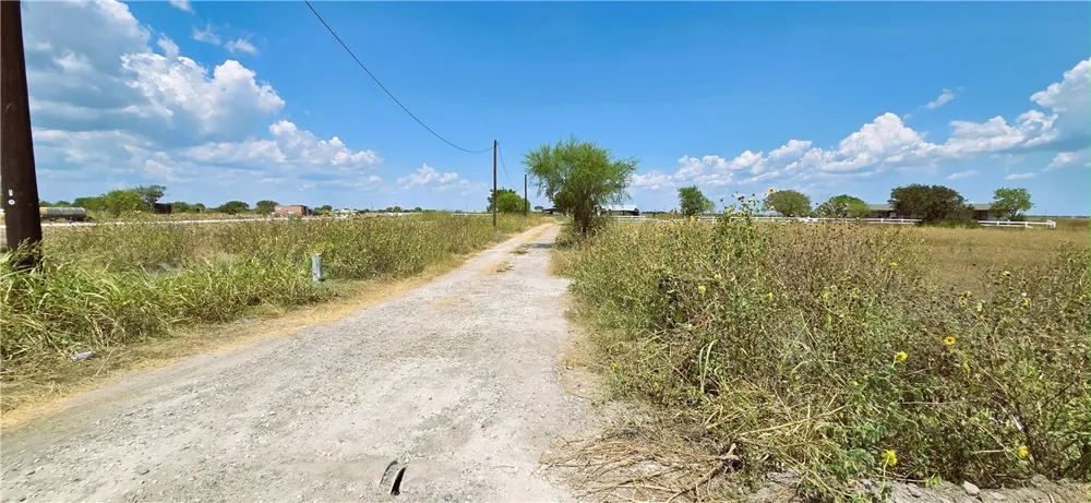 15526 County Road 1510 Odem, TX 78370