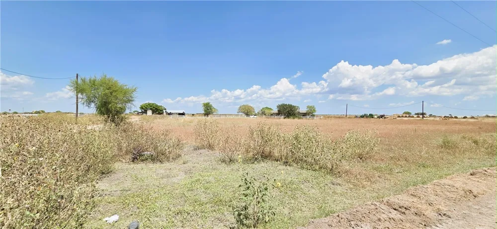 15526 County Road 1510 Odem, TX 78370