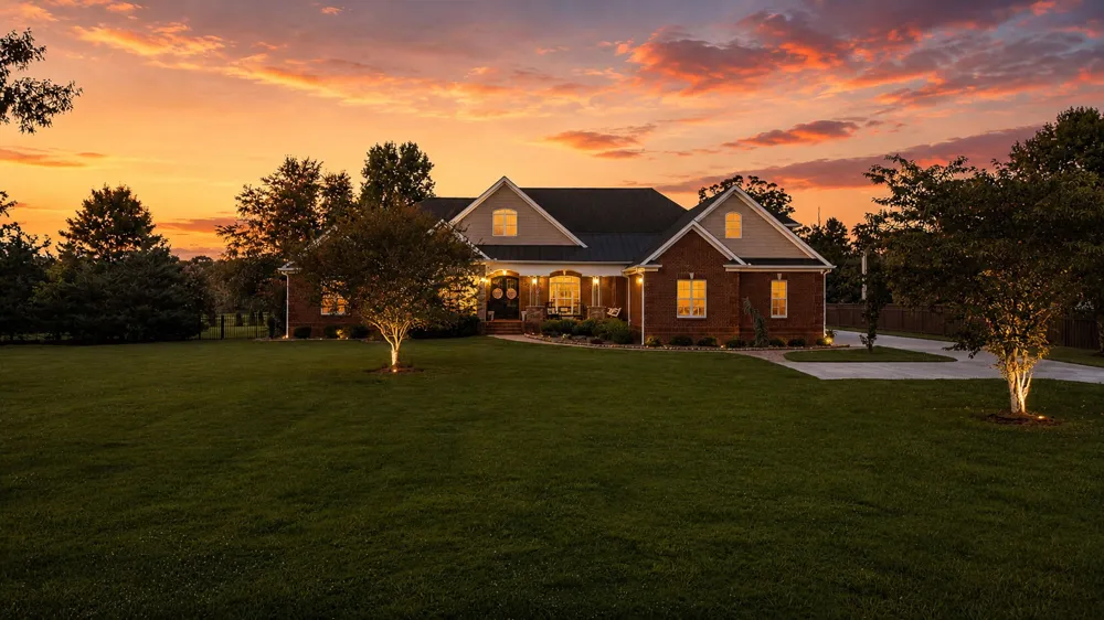 1712 Ledford Mill Rd Normandy, TN 37360