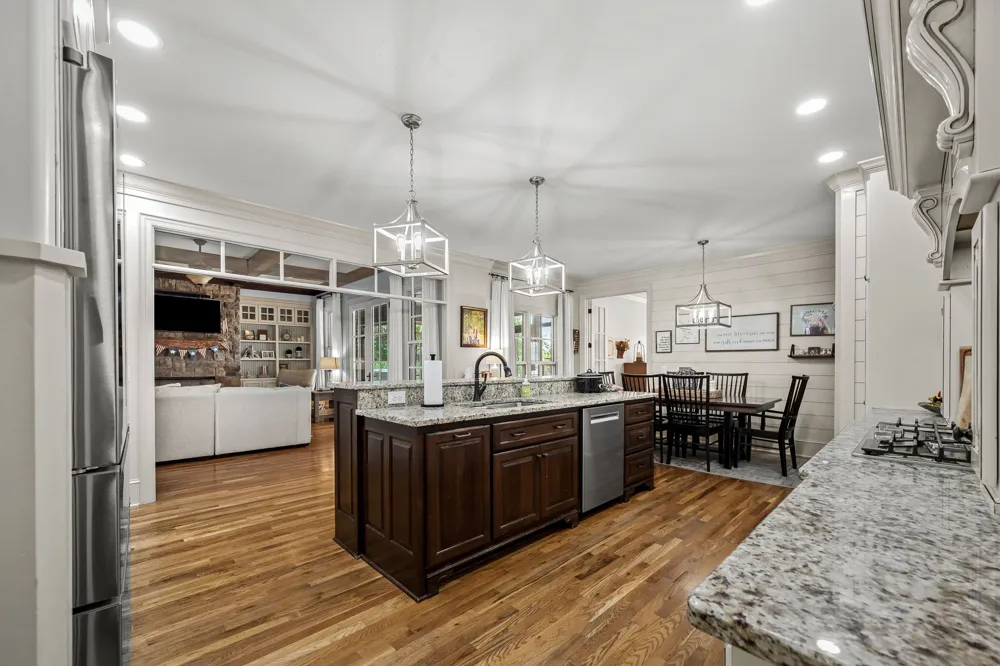 1712 Ledford Mill Rd Normandy, TN 37360