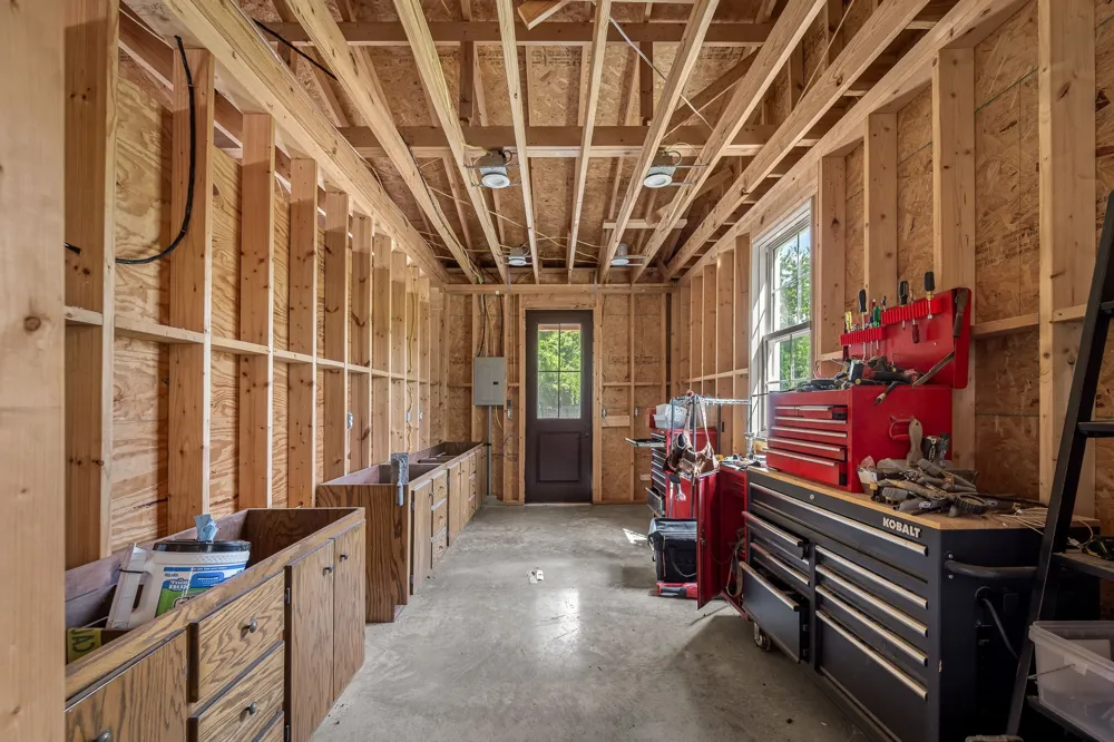 1712 Ledford Mill Rd Normandy, TN 37360