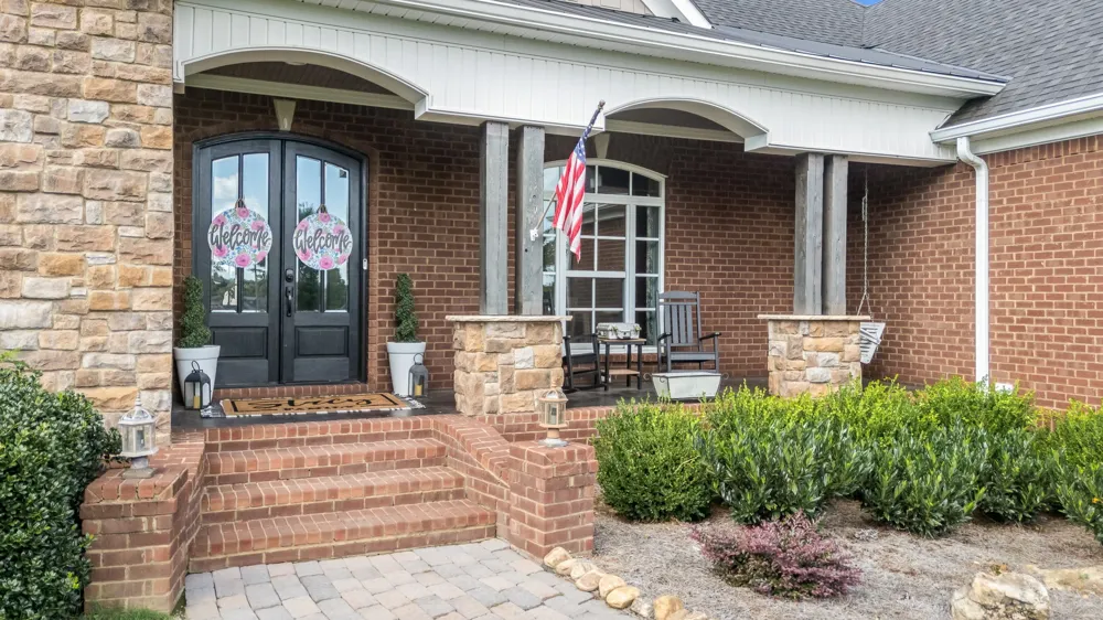1712 Ledford Mill Rd Normandy, TN 37360