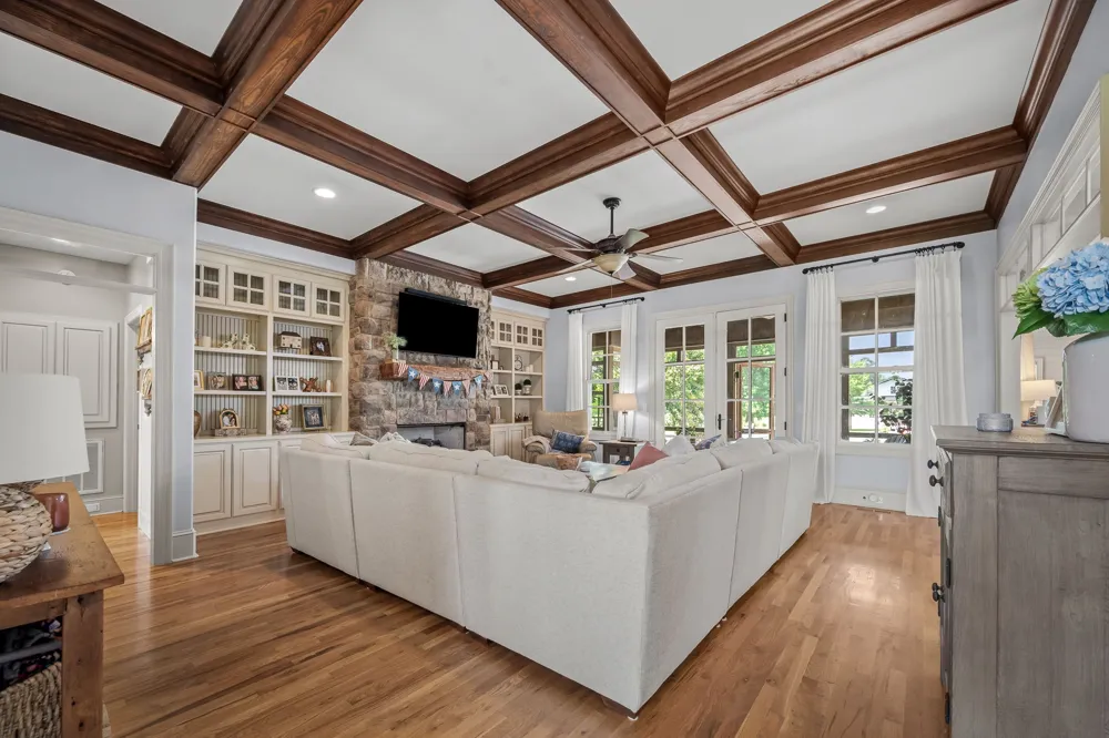 1712 Ledford Mill Rd Normandy, TN 37360