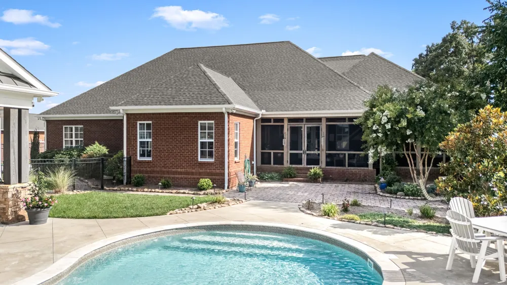 1712 Ledford Mill Rd Normandy, TN 37360