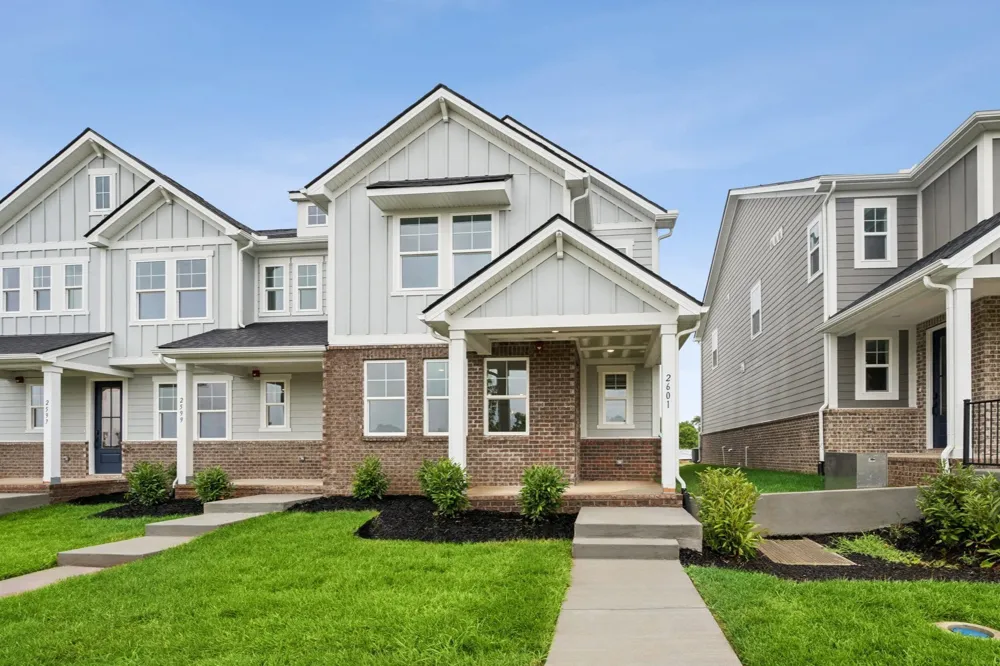 2601 Peaceful Valley Dr Columbia, TN 38401