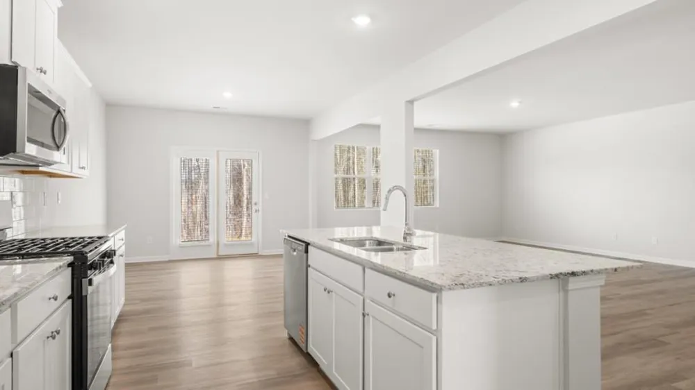 6024 Muirfield Point Union City, GA 30291