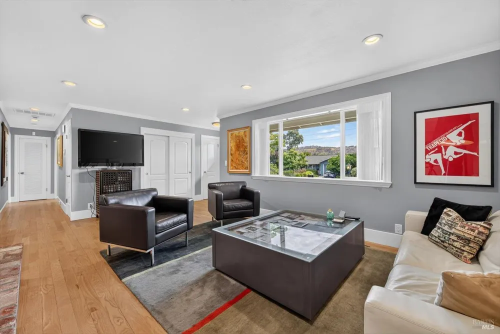 1703 Crinella Drive St. Helena, CA 94574