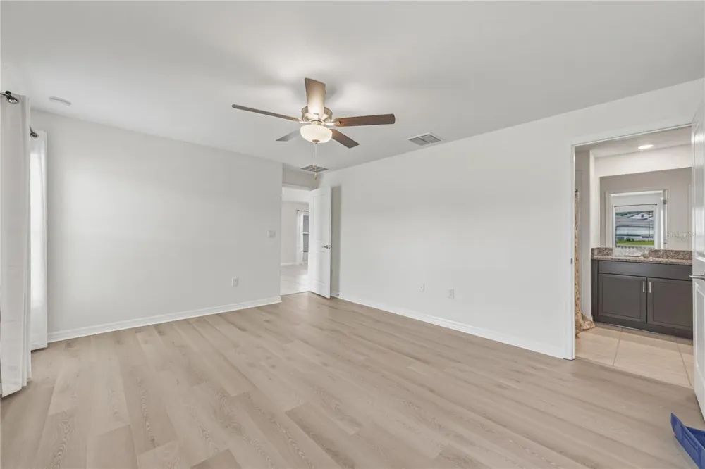4334 TROTTERS WAY Lakeland, FL 33801