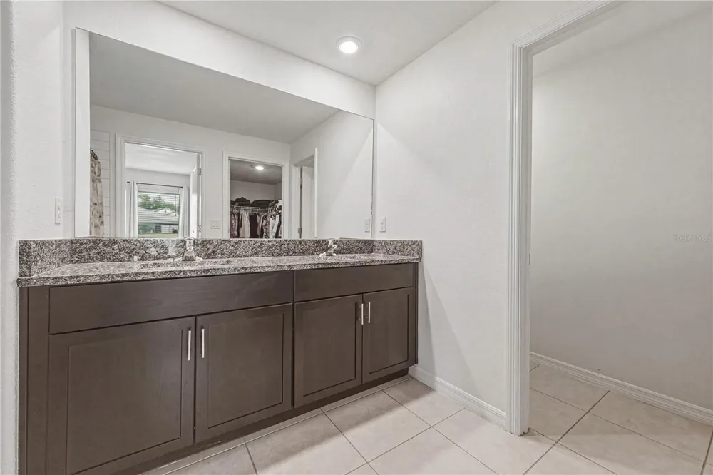 4334 TROTTERS WAY Lakeland, FL 33801