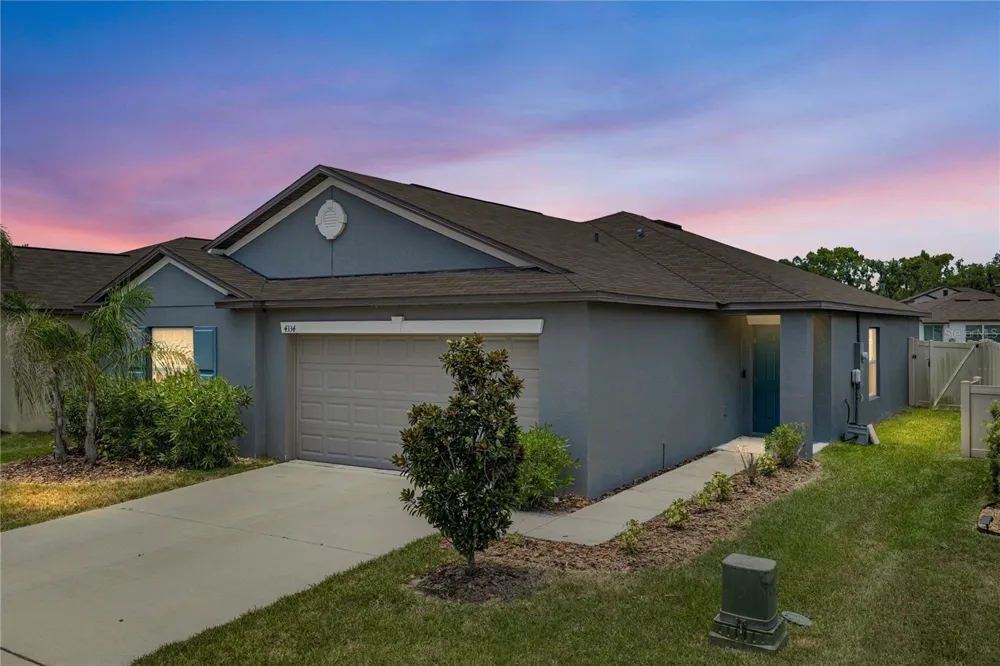 4334 TROTTERS WAY Lakeland, FL 33801