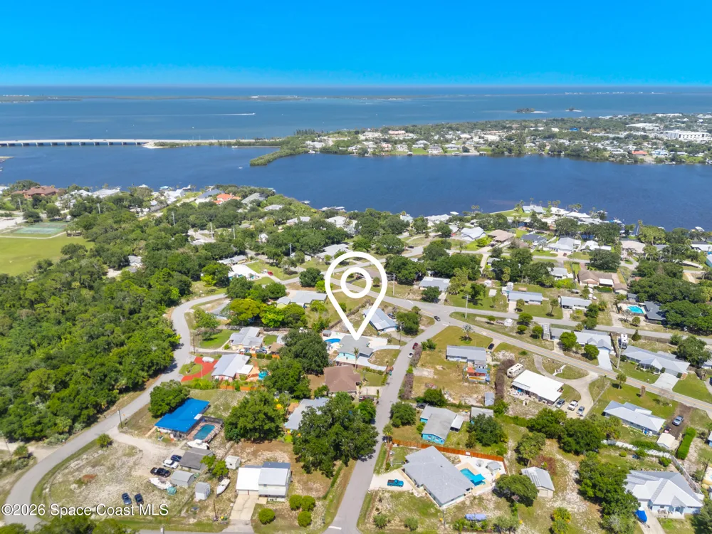 3730 Maple Street Sebastian, FL 32976