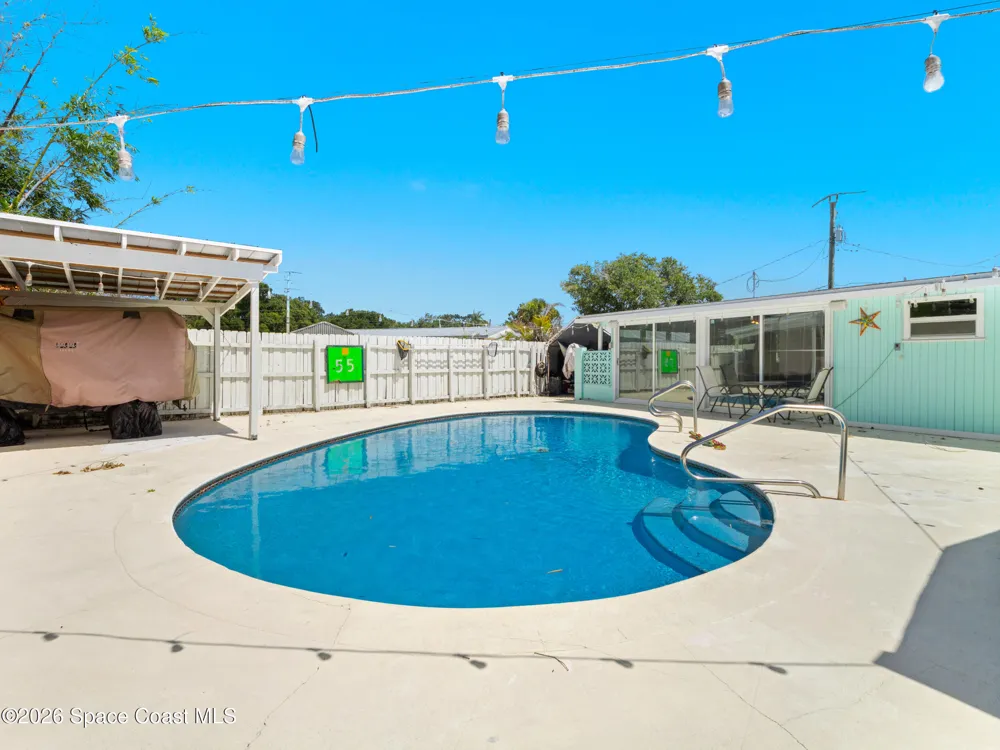 3730 Maple Street Sebastian, FL 32976