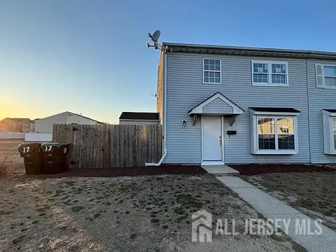 17 lennox Court