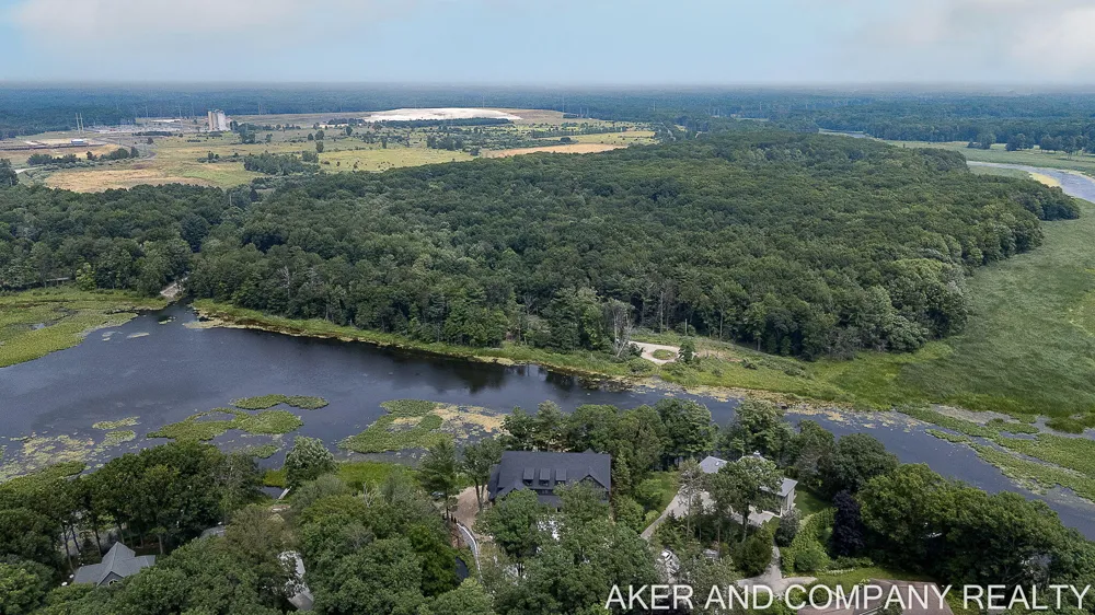 16655 Ten Hagen Drive West Olive, MI 49460