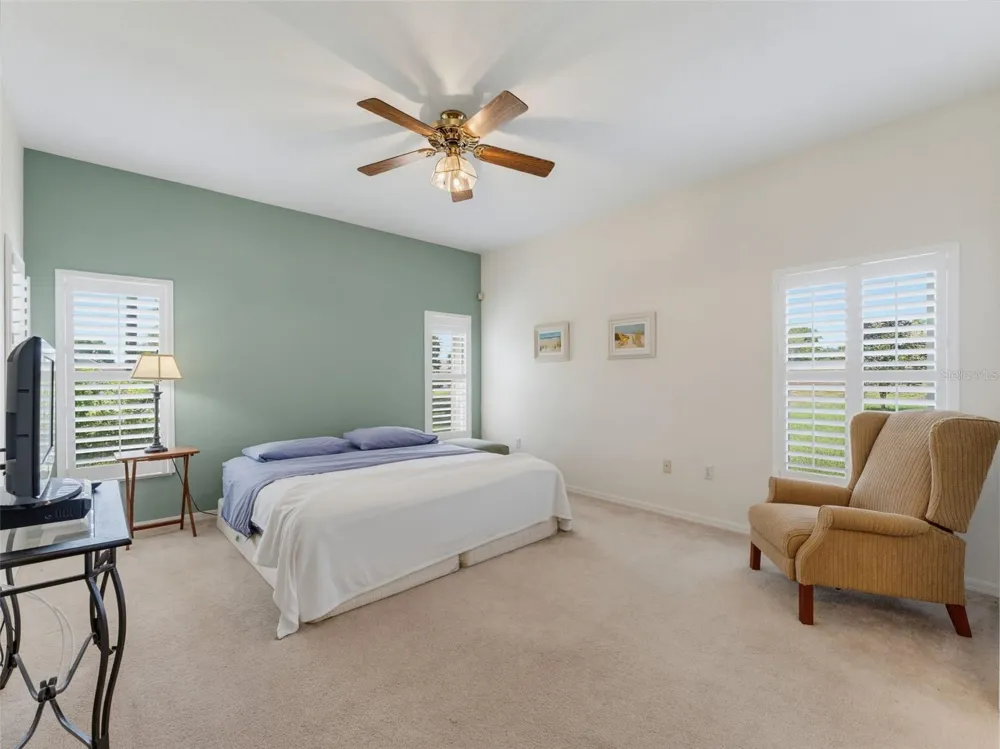 2542 SANDY HILL COURT Holiday, FL 34691