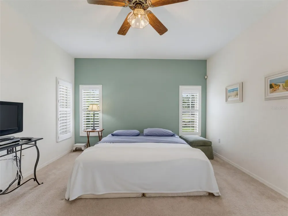 2542 SANDY HILL COURT Holiday, FL 34691