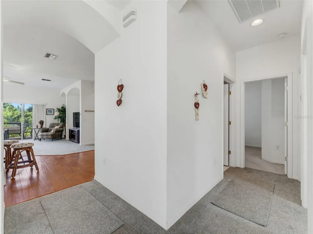2542 SANDY HILL COURT Holiday, FL 34691